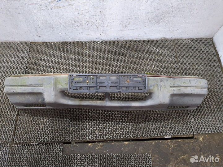 Бампер Ford Sierra, 1990