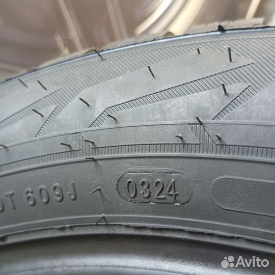 Ikon Tyres Nordman 7 SUV 225/55 R18 102T