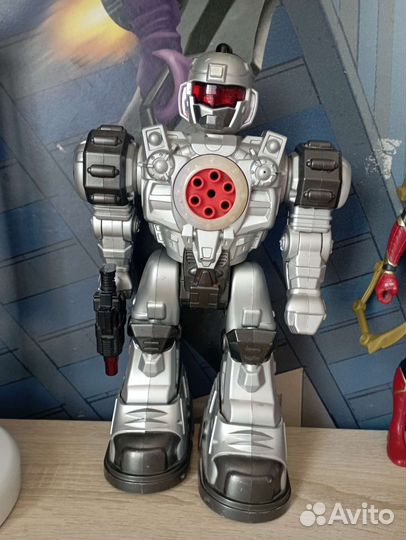 Игрушка робот трансформер