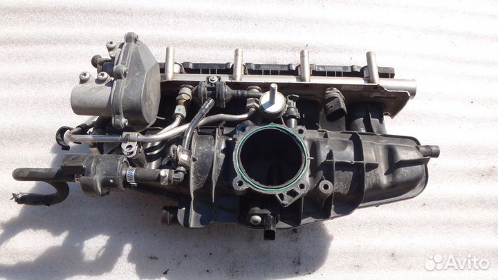 Впускной коллектор Audi A6 C6 2.0Tfsi 06D133192G