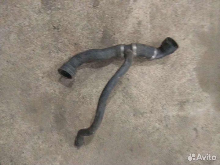 Патрубок нижний Mersedes SL 500