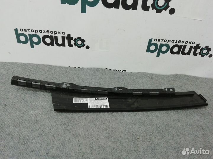 Накладка стойки передней левой двери наружная 5E0