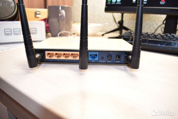 Роутер TP-link TL-WR941ND