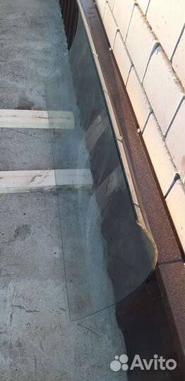 Стекло, витрина холодильника ш.70см дл.1,48