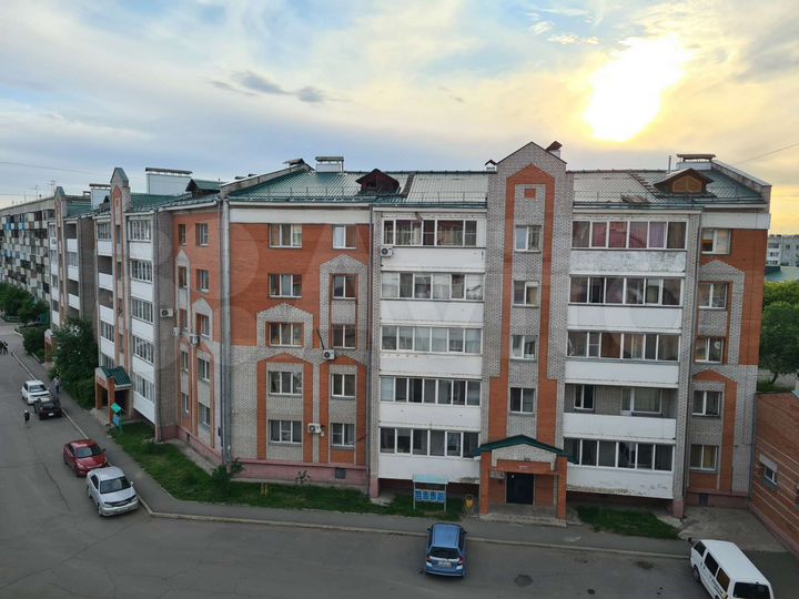 3-к. квартира, 61,1 м², 2/5 эт.