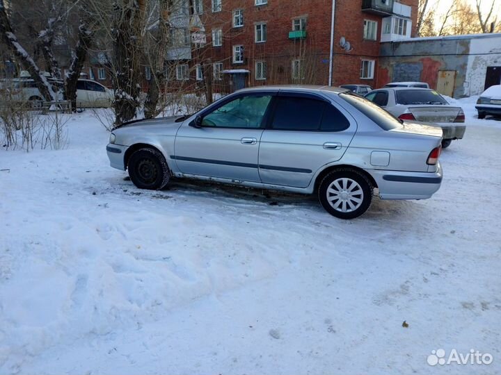 Nissan Sunny 1.3 AT, 1999, 250 000 км