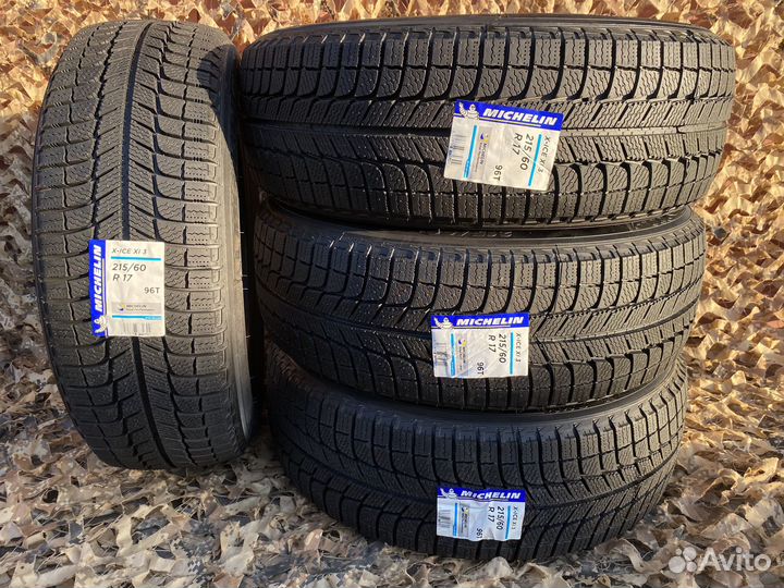 Michelin X-Ice XI3 215/60 R17 96T