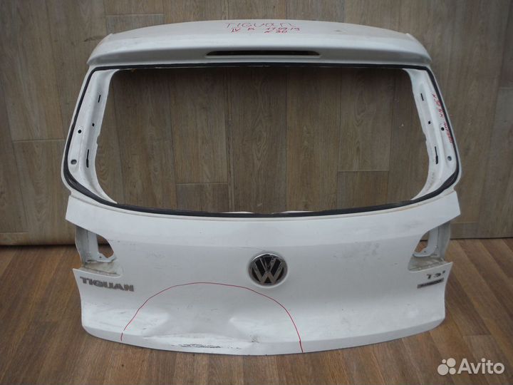 Крышка багажника (№30) Volkswagen Tiguan 2012
