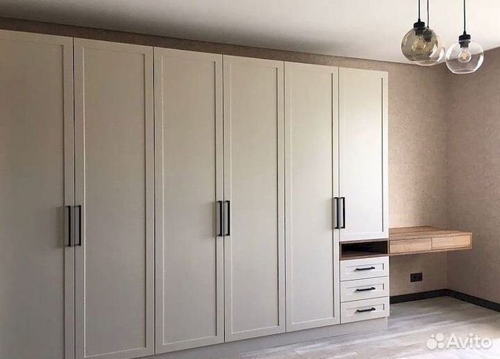 Шкаф в детскую