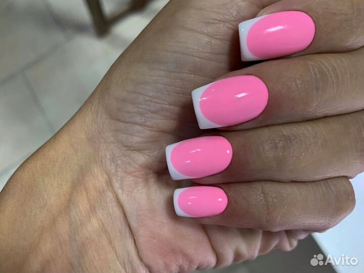 Маникюр,наращивание ногтей