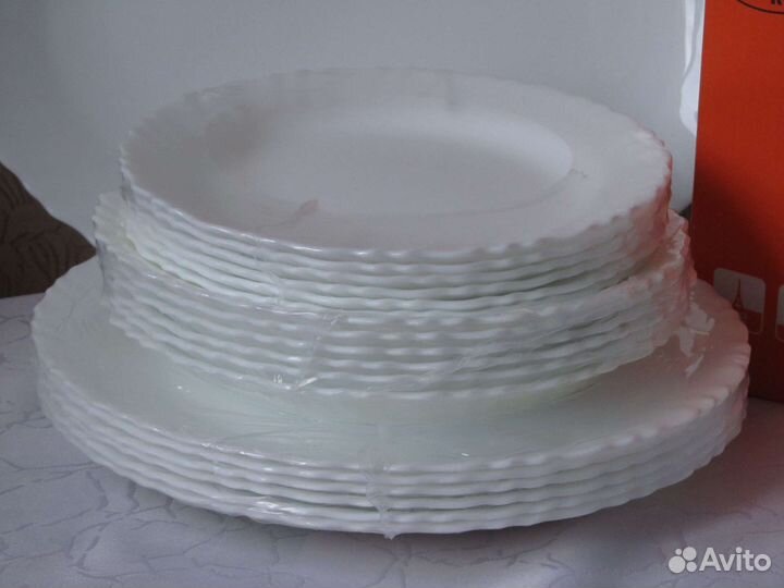 Сервиз столовый Arcopal Feston 19 предметов