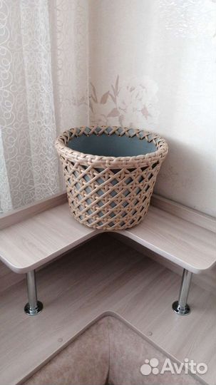 Кашпо ажурное