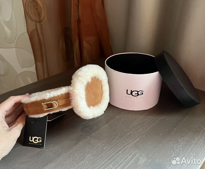 Наушники Ugg из натуральной овчины