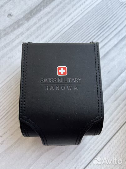 Часы женские Swiss military hanowa