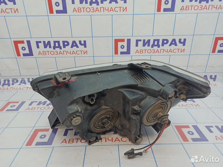 Фара правая Toyota Tundra (XK50) 81110-0C051