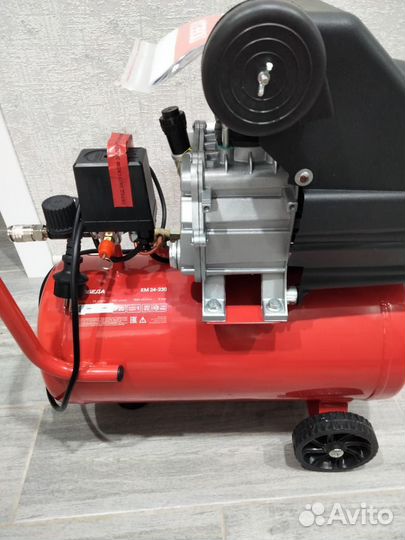 Компрессор Победа 24 л