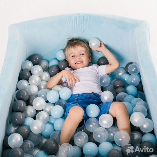 Сухой бассейн с шариками