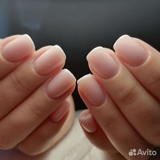 Маникюр педикюр