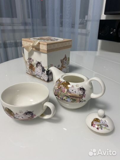 Заварочный чайник с чашкой