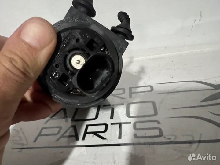 Насос охлаждающей жидкости Volkswagen Touareg 7L