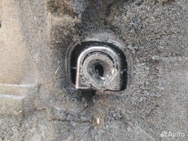 Б/У Декоративная крышка двигателя fpla6A949DB land