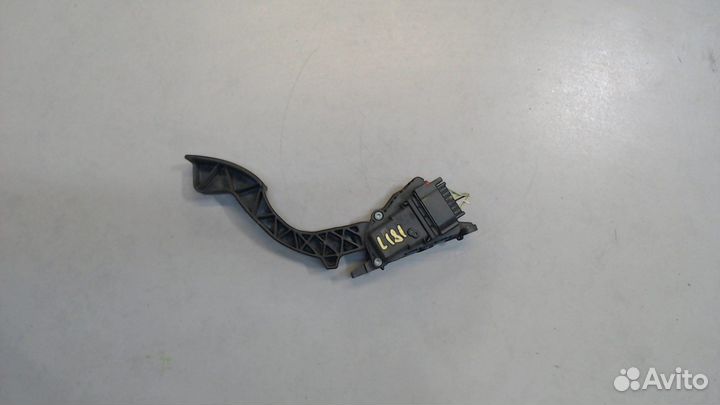 Педаль газа Mazda 3 (BK), 2005