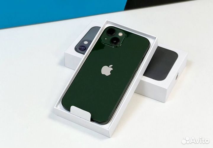 iPhone 13, 256 ГБ