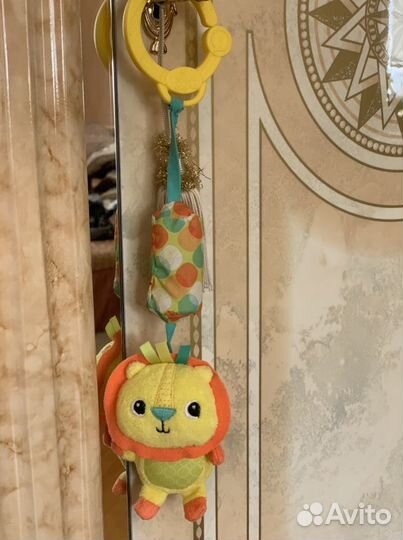 Развивающие игрушки для малышей