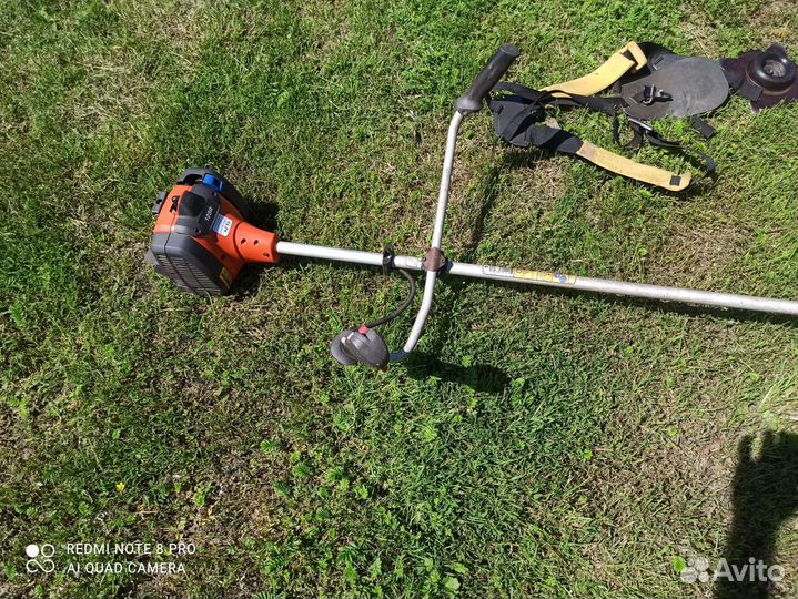 Триммер бензиновый хускварна