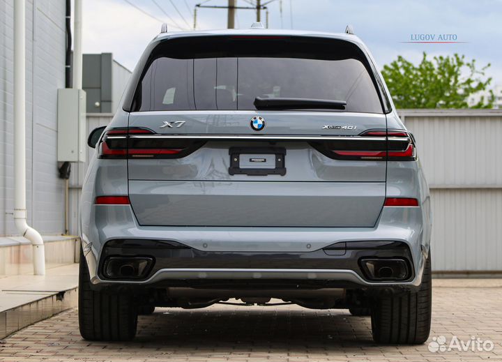 BMW X7 3.0 AT, 2023, 10 км