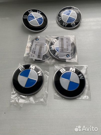 Эмблема BMW цвет оригинал