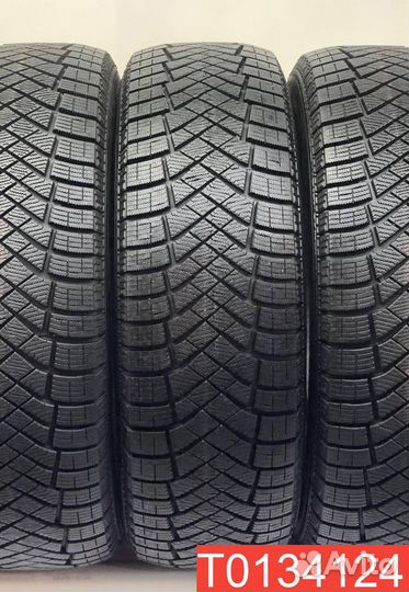 Pirelli Ice Zero FR 225/60 R18 104T