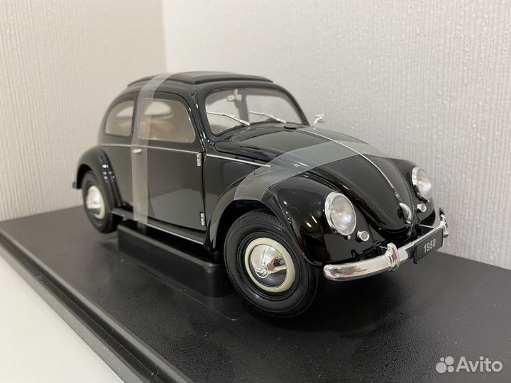 Модель автомобиля VW Beetle (Жук) 1950 Черный 1:18