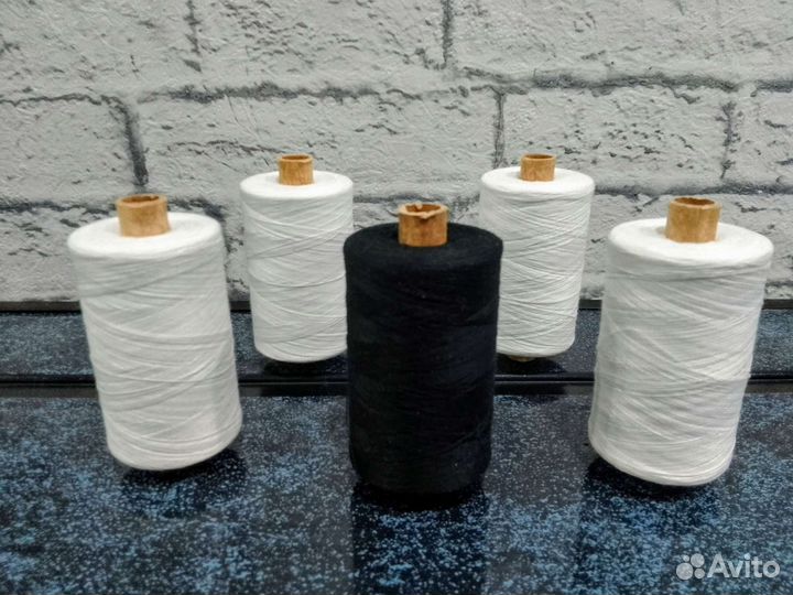 Нитки для оверлока в наборе