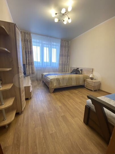 1-к. квартира, 45 м², 8/16 эт.