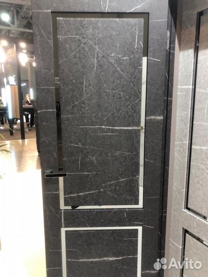 Дверь межкомнатная мрамор