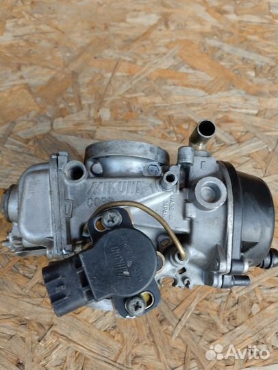 Карбюратор Mikuni на KTM 640 LC4