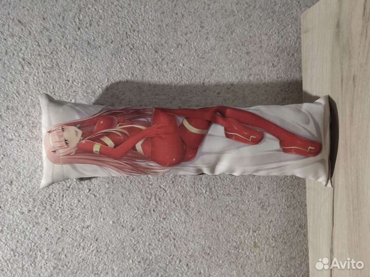 Подушка дакимакура