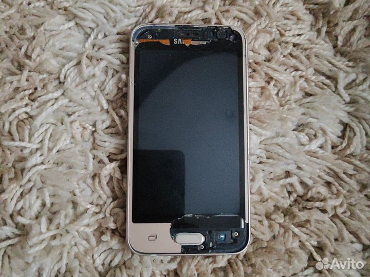 Samsung Galaxy J1 Mini Prime (2016) SM-J106F/DS, 8 ГБ