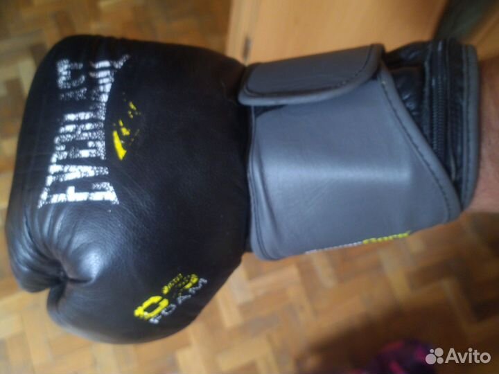 Боксерские перчатки everlast