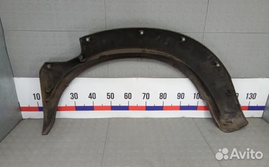 Молдинг крыла заднего правого nissan navara D22 (9NK32EK01)