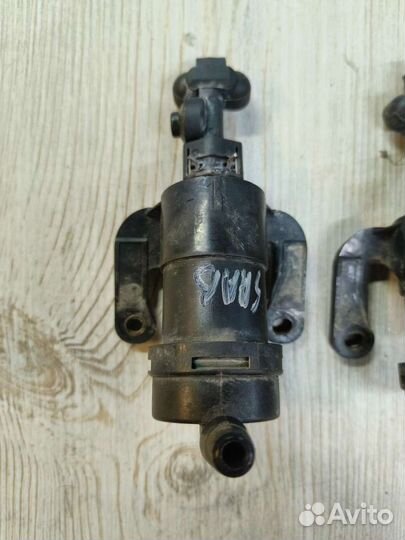 Форсунка омывателя фар Saab 9-5