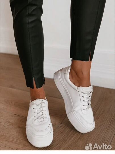 Кожаные леггинсы