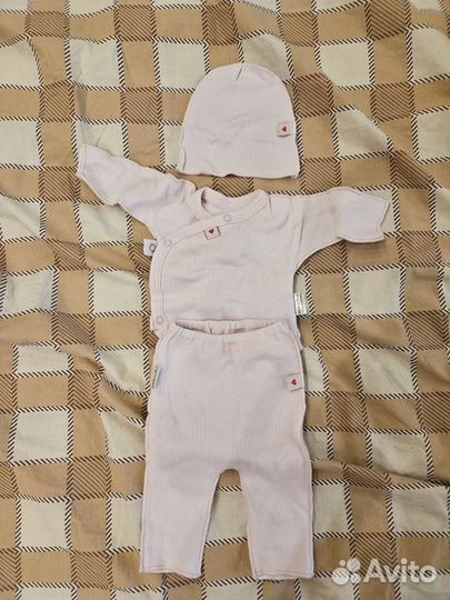 Набор одежды для недоношенной девочки