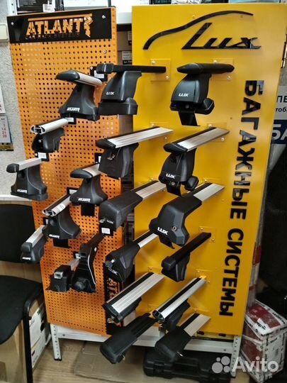 Багажник на крышу на легковой автомобиль