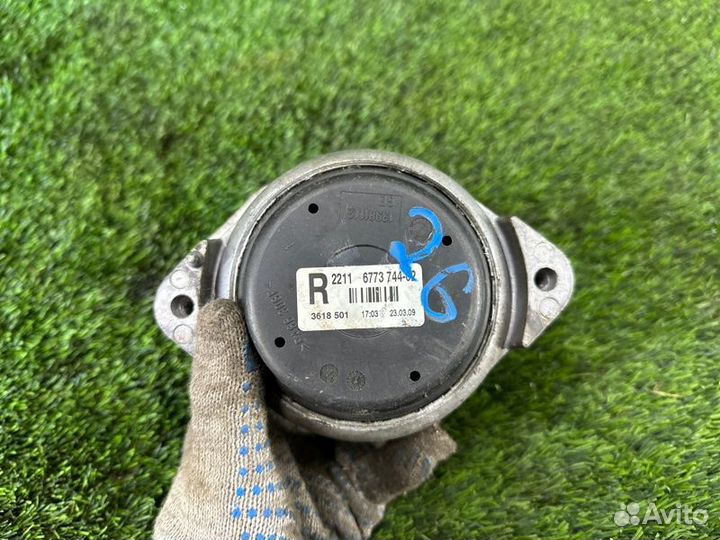 Подушка двигателя правая Bmw 3 E90 N54B30 2008