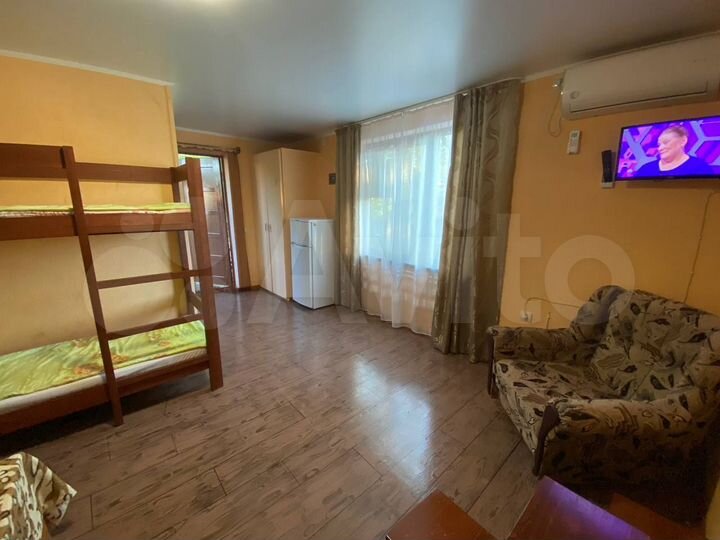 Комната 20 м² в 2-к., 2/2 эт.