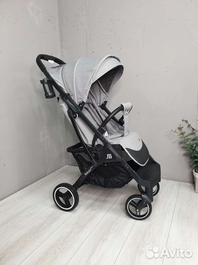Прогулочная коляска новая (не б/у)