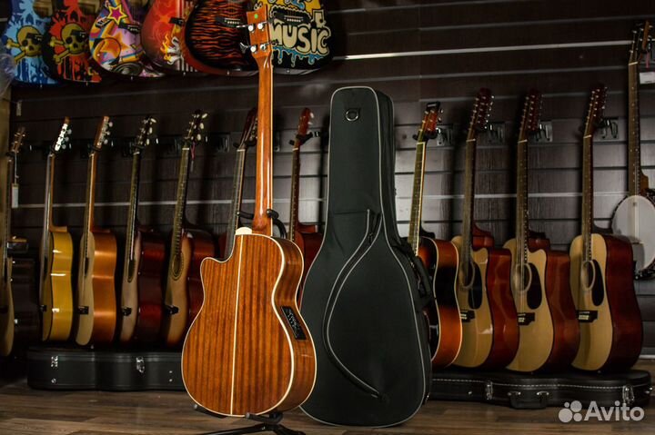 Акустическая бас гитара Caraya + Аксессуары