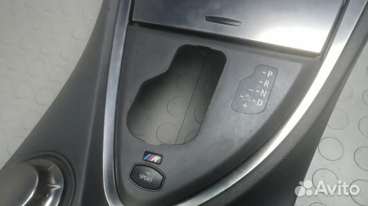 Подлокотник центральный BMW 6 E63/E64 (GNK38IX01)